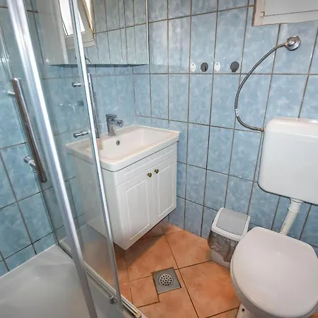 House Dino Casa vacanze Tkon