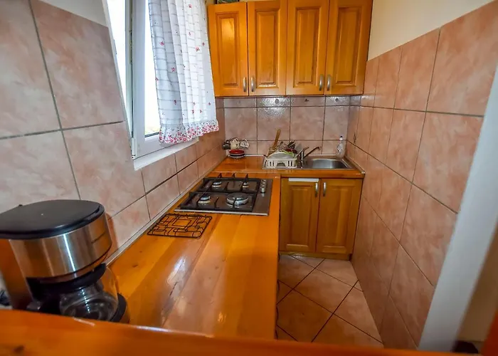 House Dino Casa vacanze Tkon